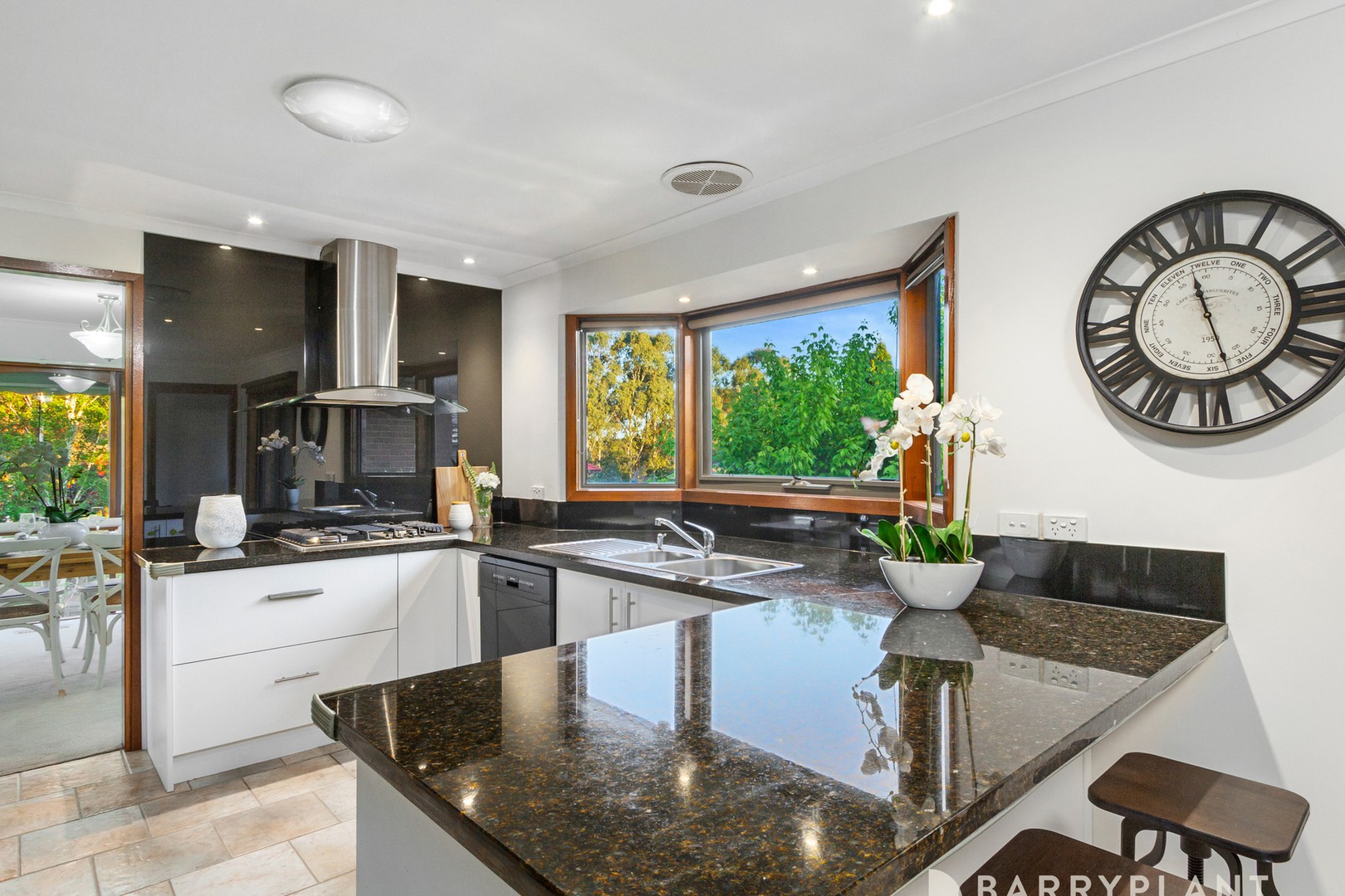 66 Wakley Crescent, Wantirna South, VIC 3152, Wantirna South - Thumbnail 3