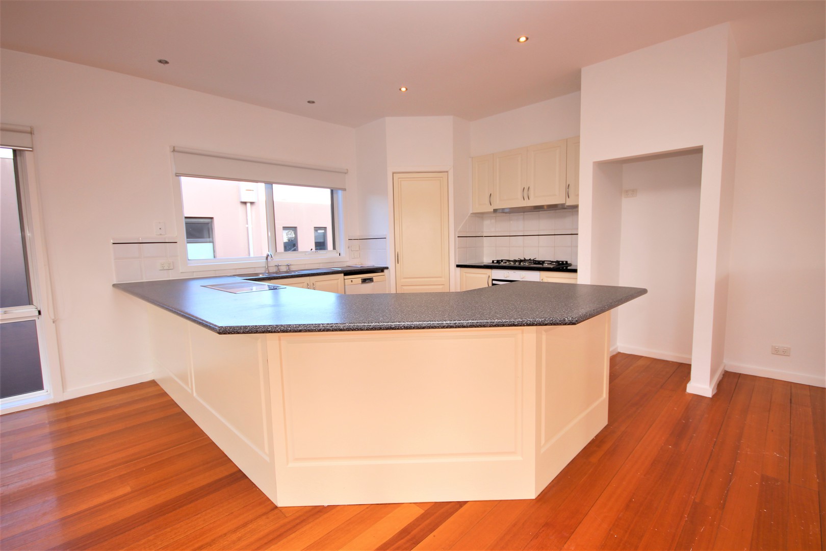 66 Wandana Drive, Wandana Heights, VIC 3216, Wandana Heights - Thumbnail 3
