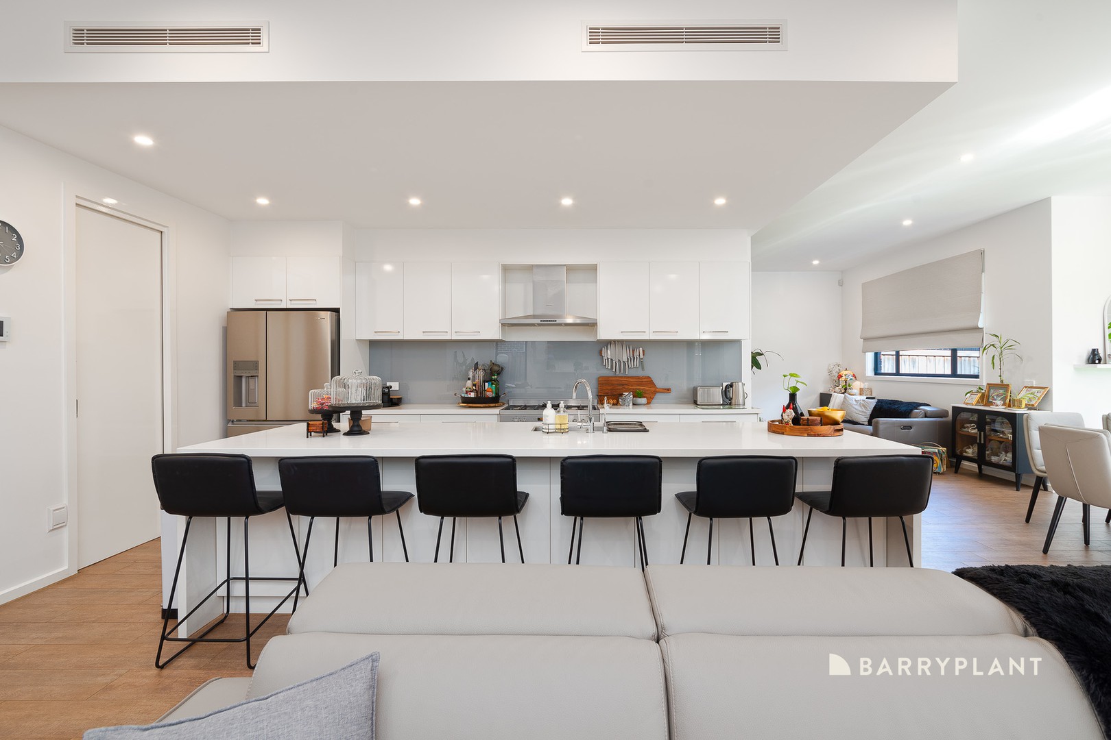 665 Grand Boulevard, Mickleham, VIC 3064, Mickleham - Thumbnail 3