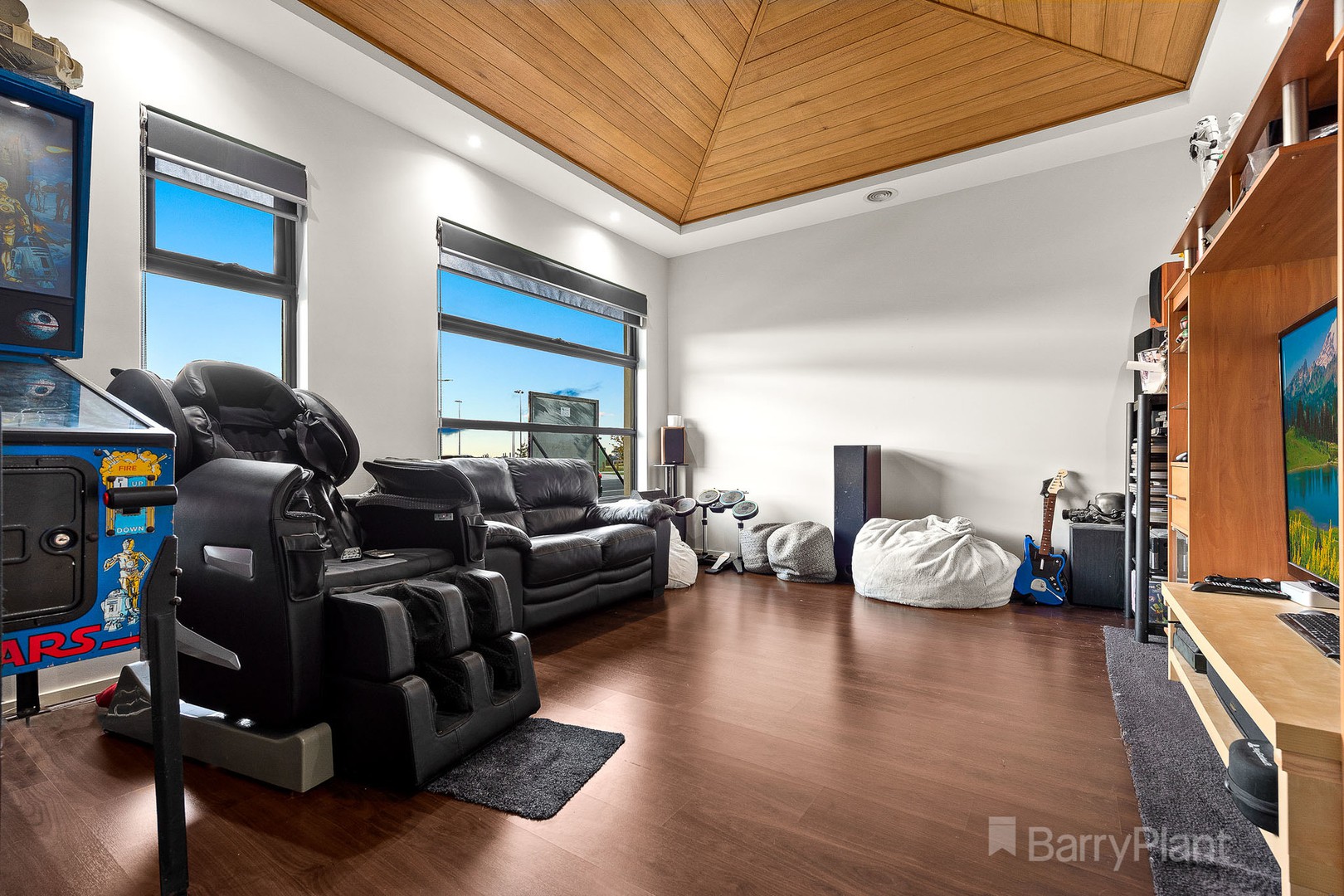 67 Bradman DriveCranbourne West, VIC 3977, Cranbourne West - Thumbnail 2