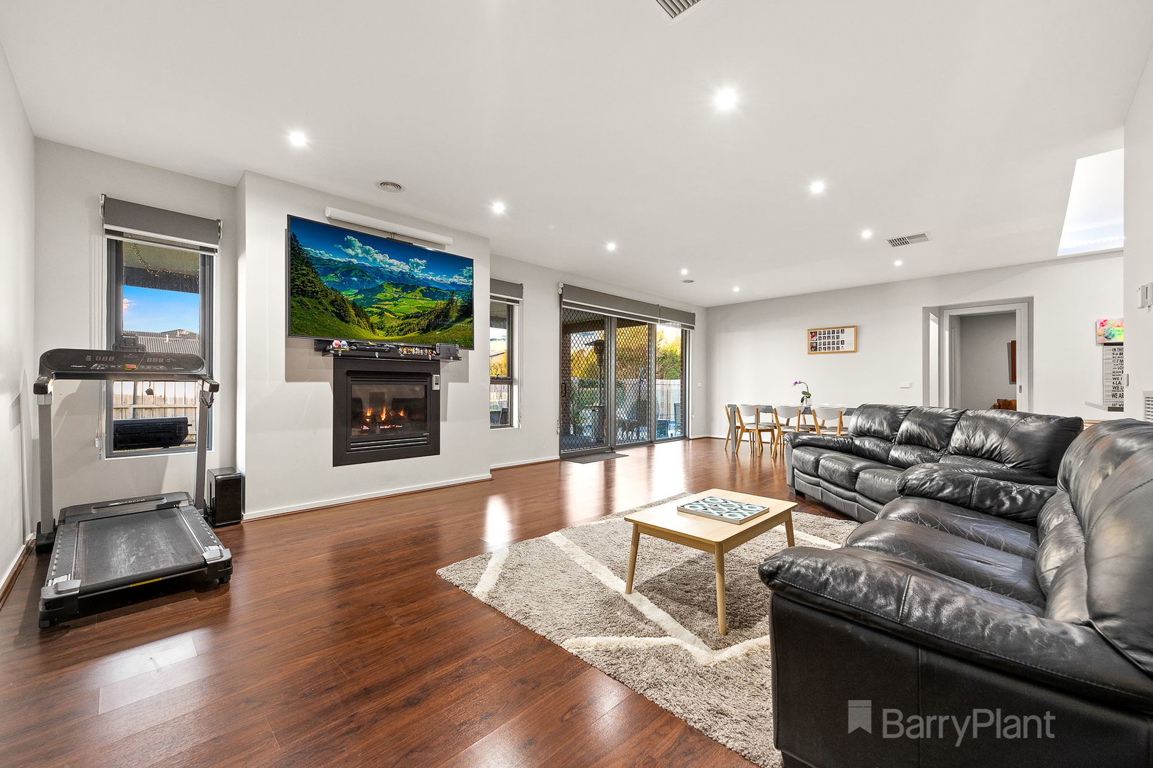 67 Bradman DriveCranbourne West, VIC 3977, Cranbourne West - Thumbnail 6