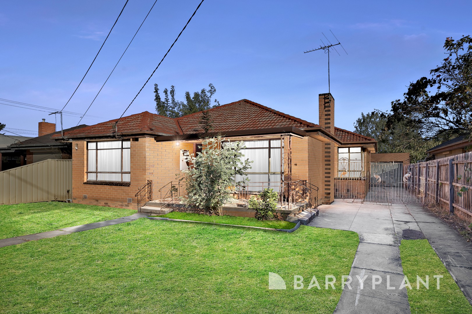 67 Clarke Avenue, St Albans, VIC 3021 - Thumbnail 2 - 05/06/2025