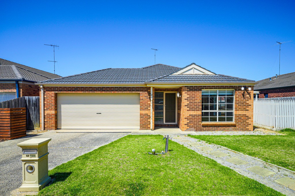 67 Daly Boulevard, Highton, VIC 3216