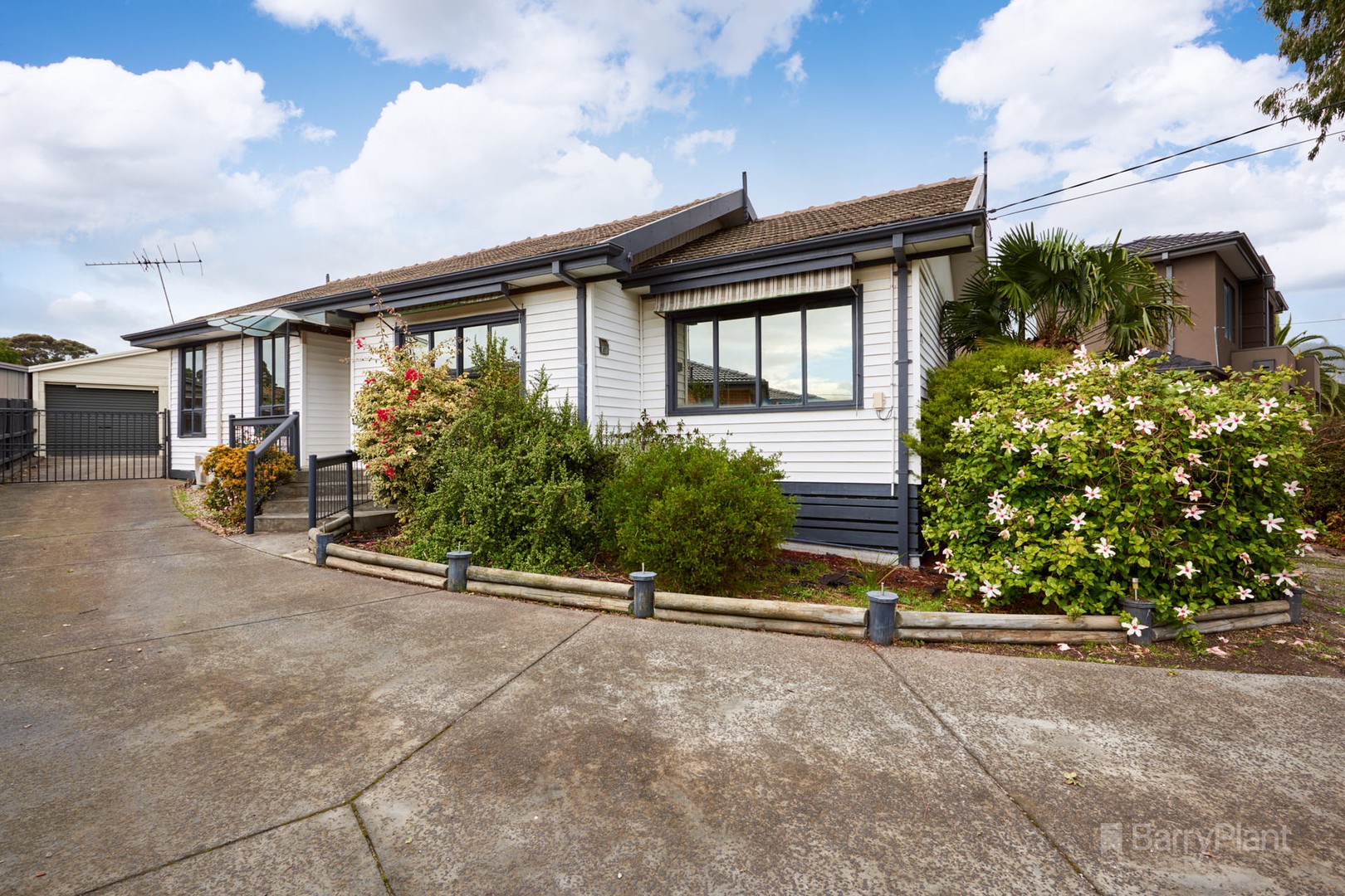 67 Doveton Avenue, Eumemmerring, VIC 3177 - Thumbnail 2 - 05/05/2023