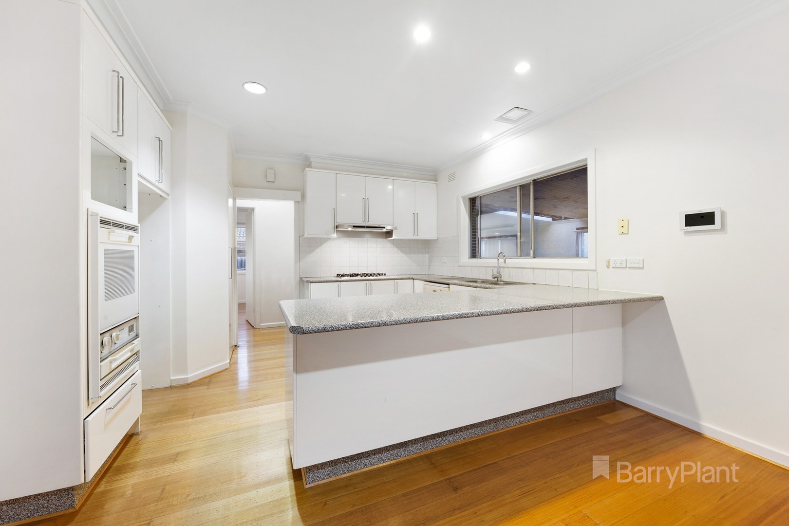 67 Errington Road, St Albans, VIC 3021, St Albans - Thumbnail 5