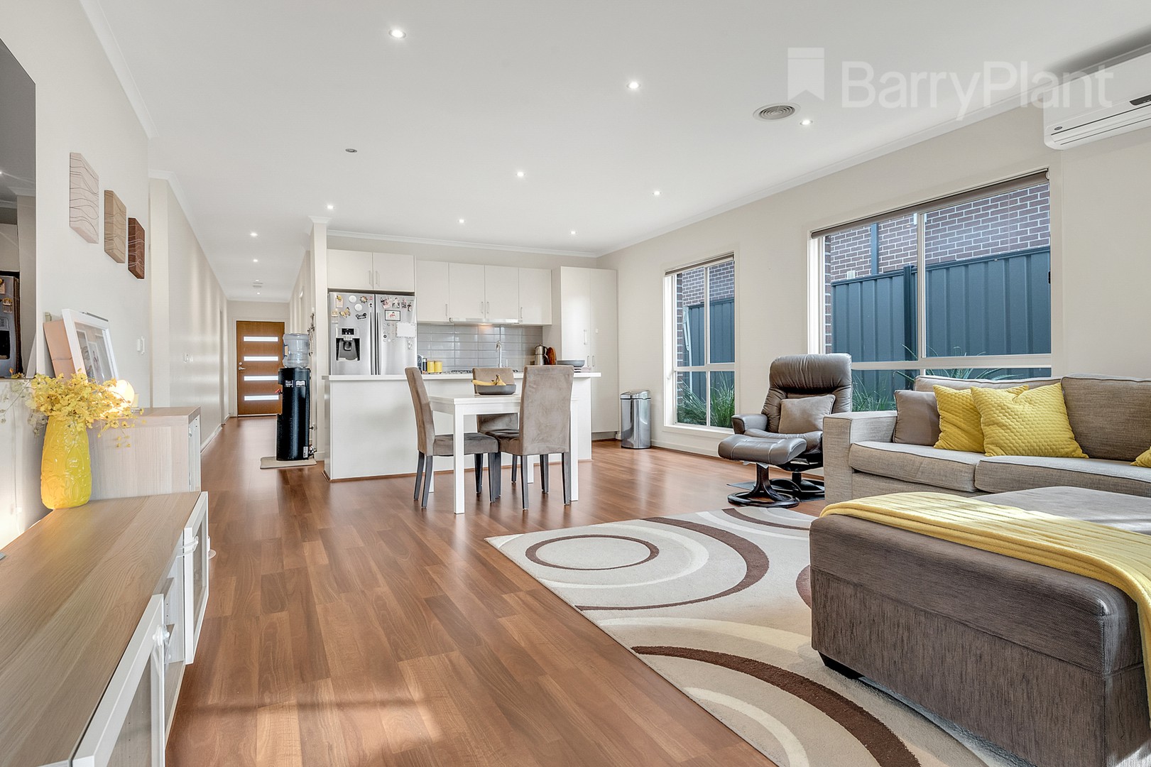 67 Evergreen Crescent, Craigieburn, VIC 3064, Craigieburn - Thumbnail 2