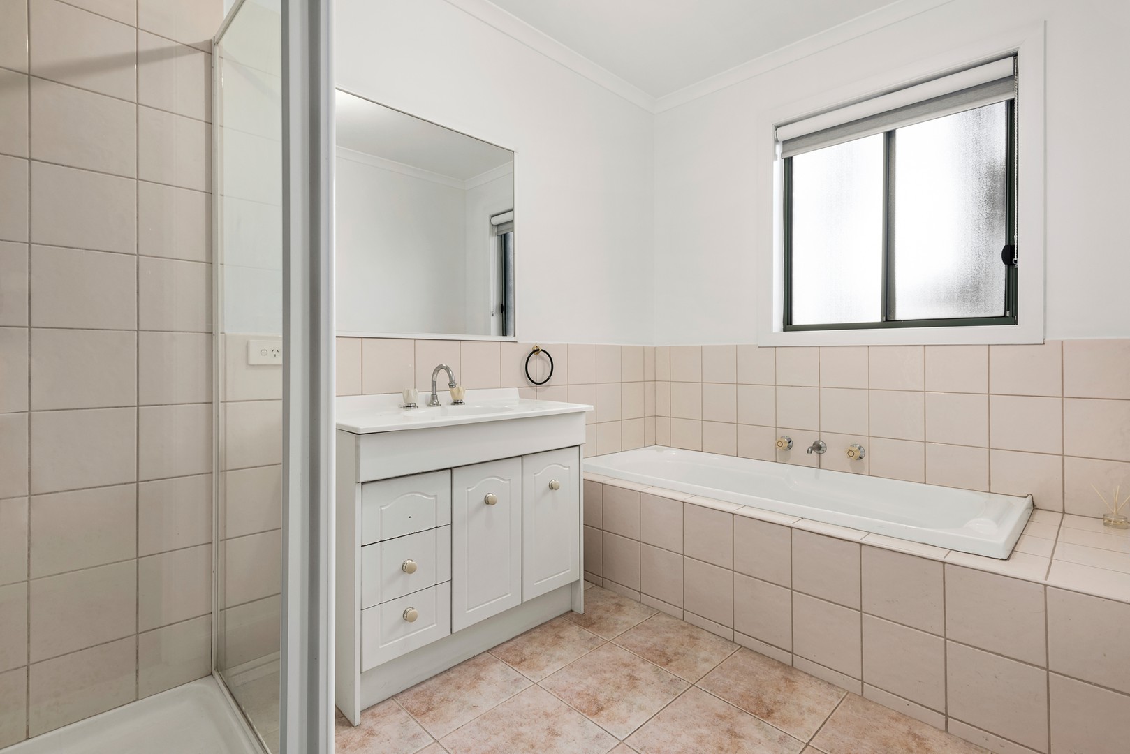 67 Gorge RoadSouth Morang, VIC 3752  - Leased, South Morang - Thumbnail 5