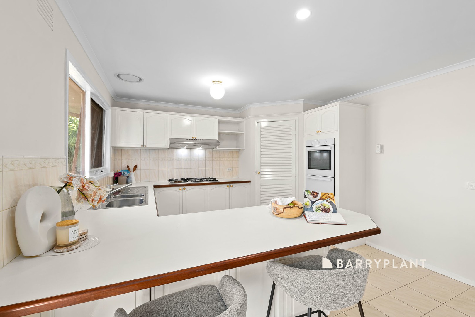 67 Guildford Crescent, Narre Warren, VIC 3805, Narre Warren - Thumbnail 3