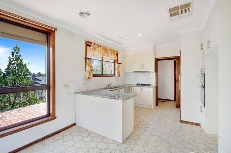 67 Hampshire Road, Doncaster, VIC 3108, Doncaster - Thumbnail 3