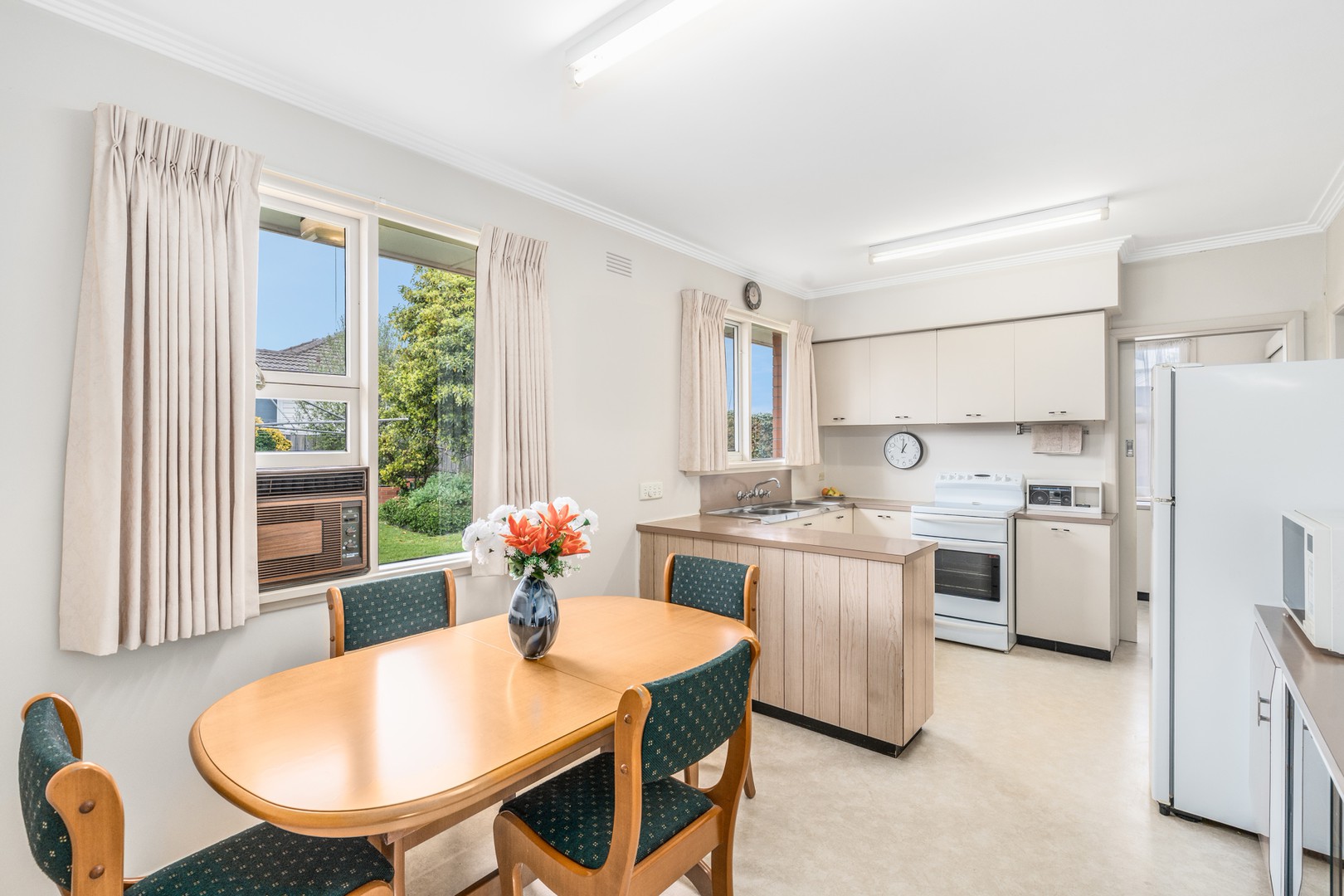 67 Iona Avenue, Belmont, VIC 3216, Belmont - Thumbnail 5