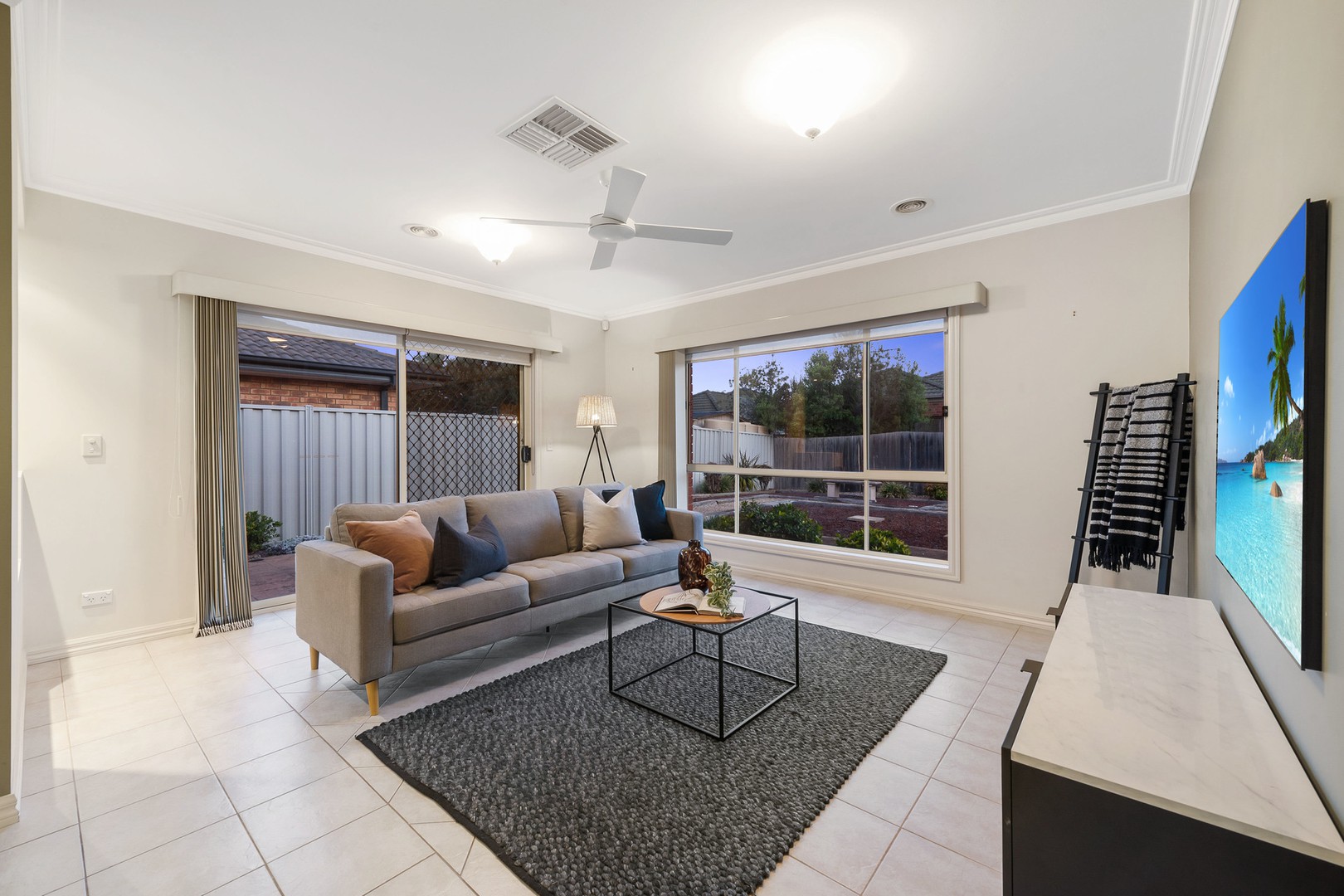 67 Jindabyne AvenueTaylors Hill, VIC 3037, Taylors Hill - Thumbnail 2