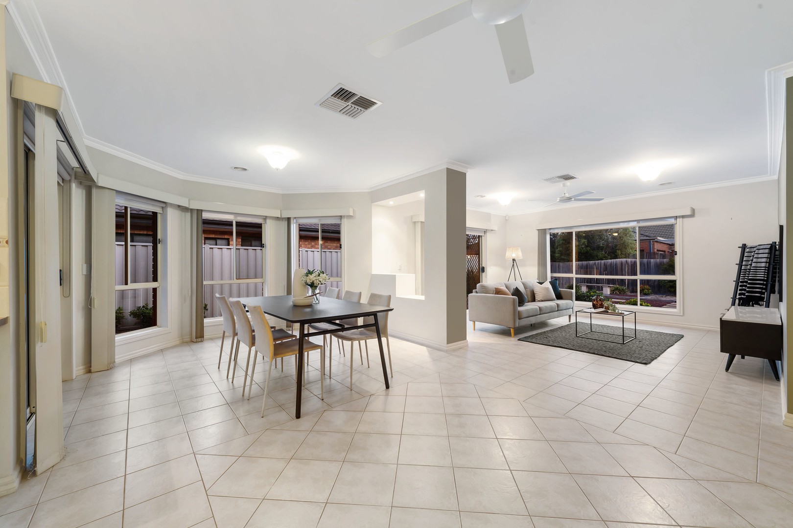 67 Jindabyne AvenueTaylors Hill, VIC 3037, Taylors Hill - Thumbnail 3