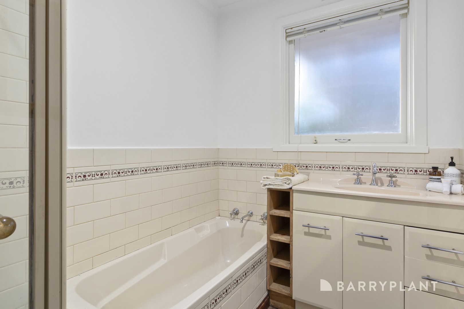 67 O'Connor Road, Knoxfield, VIC 3180, Knoxfield - Thumbnail 7