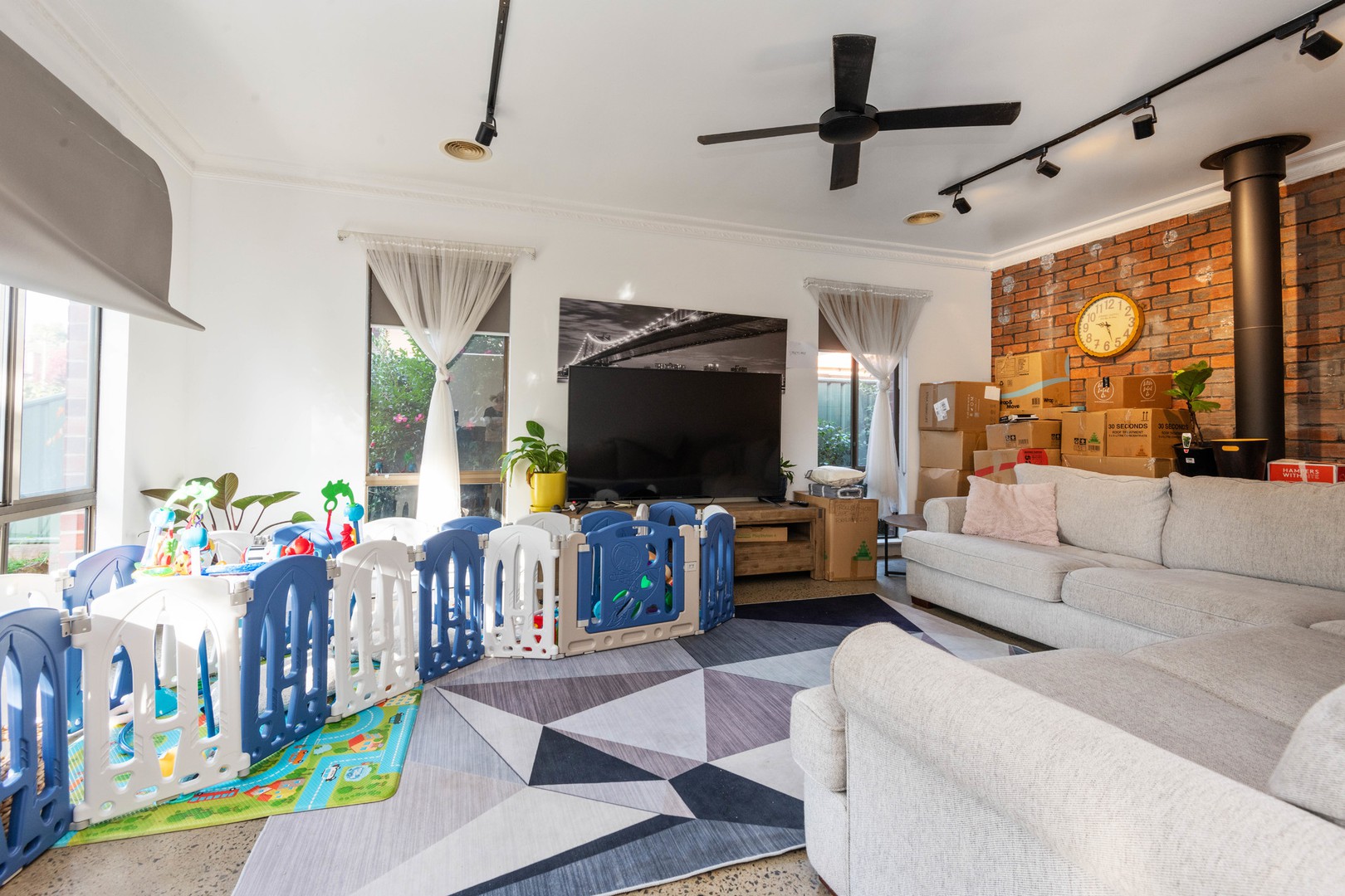 67 Retreat RoadFlora Hill, VIC 3550  - Leased, Flora Hill - Thumbnail 2