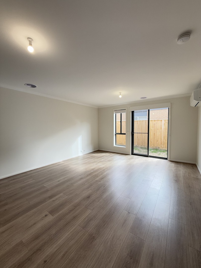 67 Sumac Street, Brookfield, VIC 3338, Brookfield - Thumbnail 4