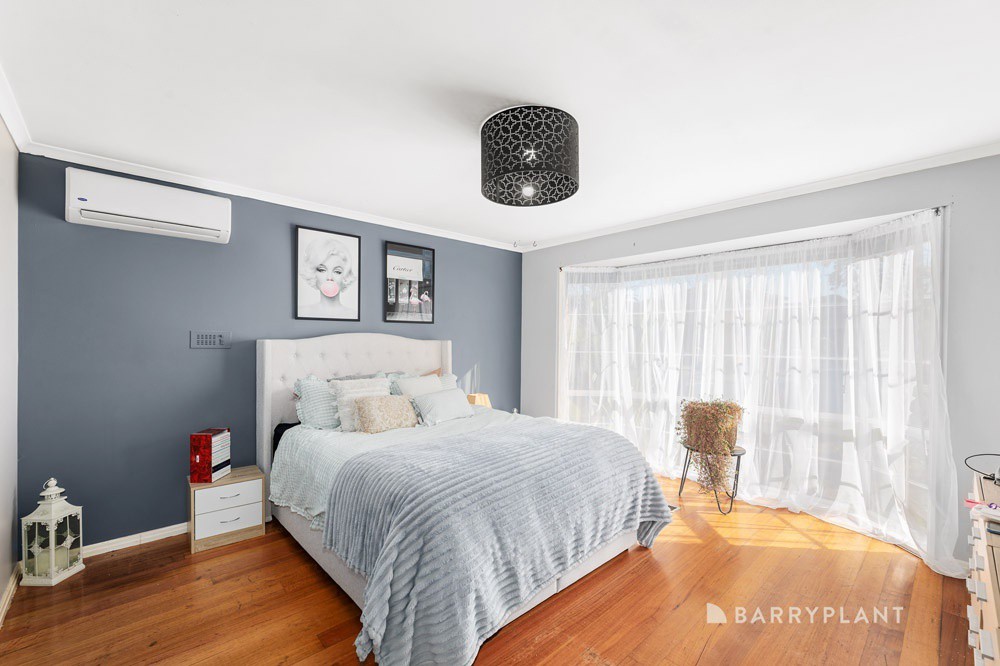 67 Veronica Crescent, Mill Park, VIC 3082, Mill Park - Thumbnail 4