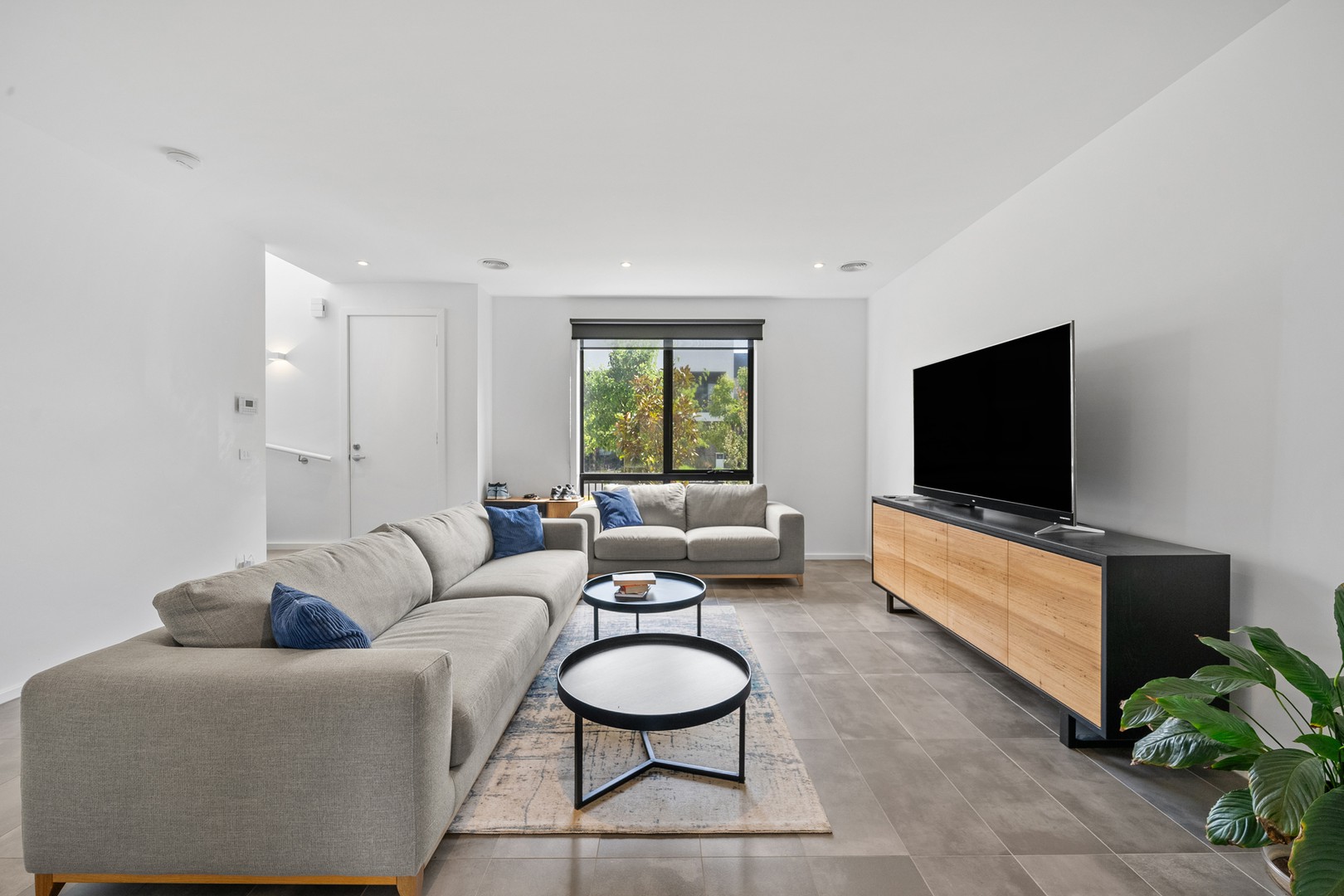 67 Wireless Drive, Aintree, VIC 3336 - Thumbnail 2 - 30/01/2026