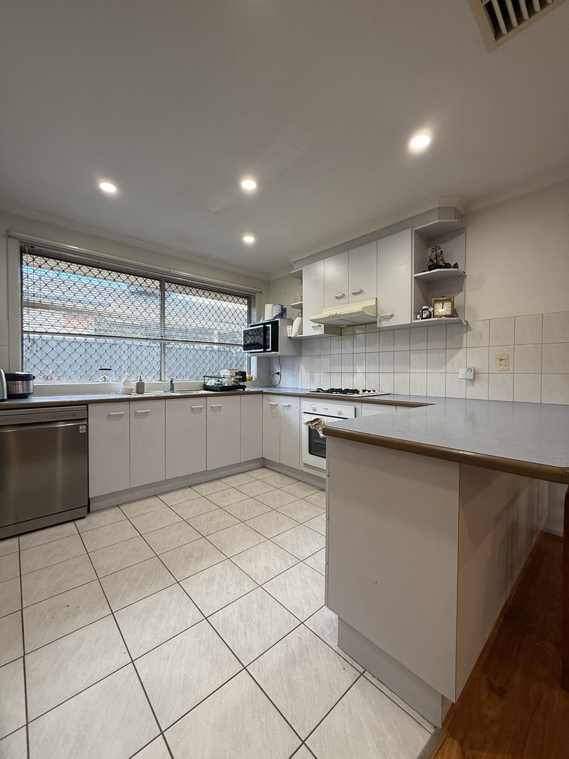 678 High Street, Melton West, VIC 3337, Melton West - Thumbnail 5