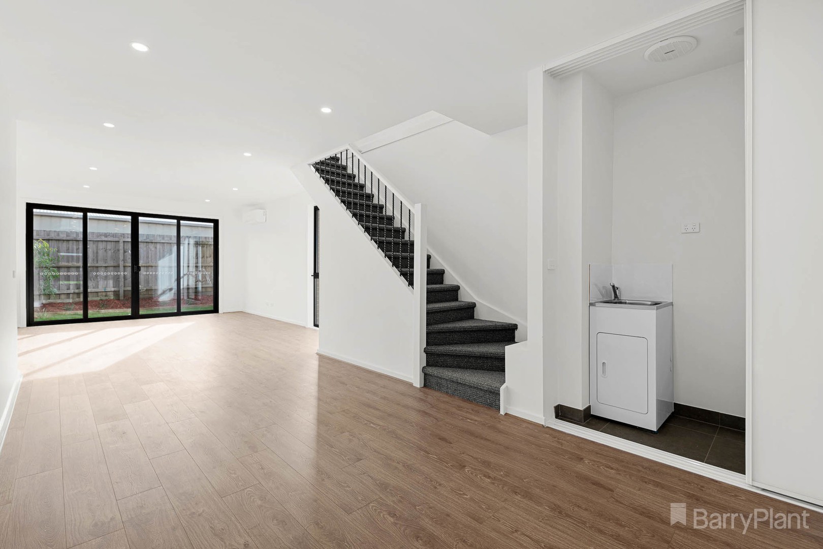 67C Sweeney Drive, Narre Warren, VIC 3805, Narre Warren - Thumbnail 3