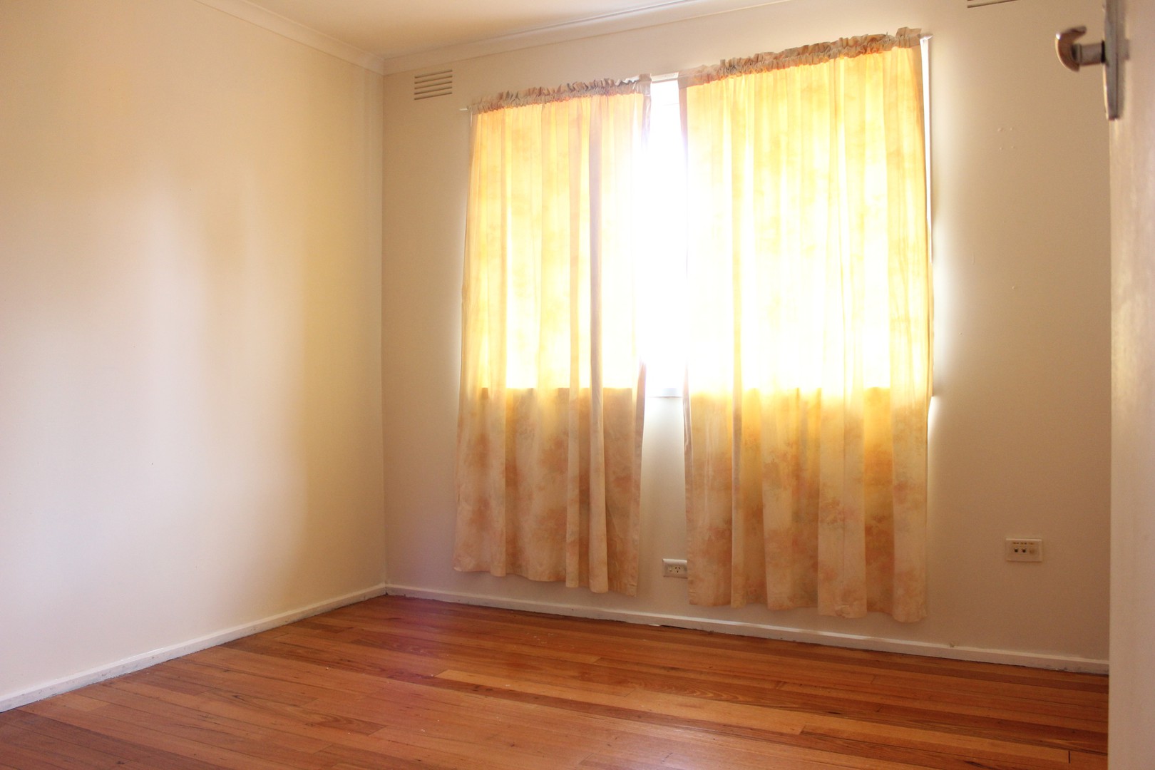 68 Bickley Avenue, Thomastown, VIC 3074, Thomastown - Thumbnail 5