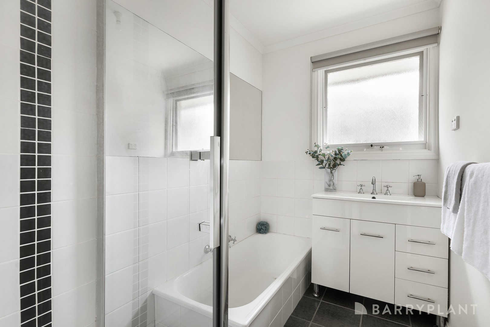 68 Cardigan Road, Mooroolbark, VIC 3138, Mooroolbark - Thumbnail 7