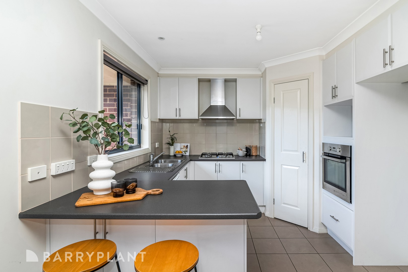 68 Cottage Crescent, Kilmore, VIC 3764, Kilmore - Thumbnail 2