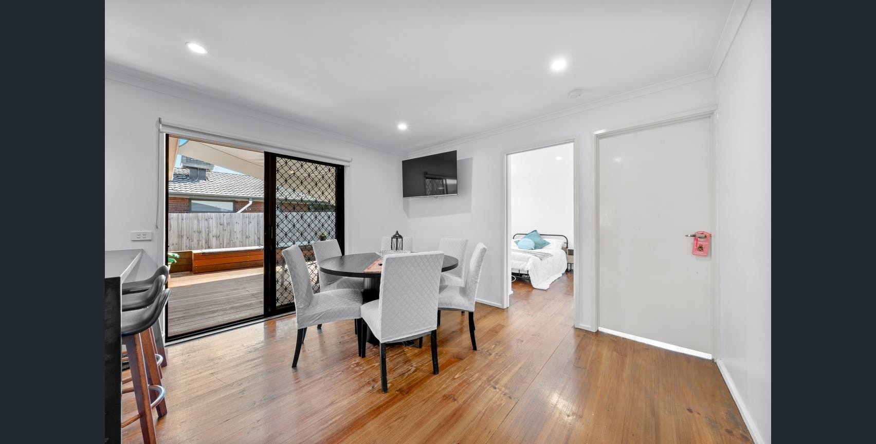 68 Dandelion Drive, Rowville, VIC 3178, Rowville - Thumbnail 3