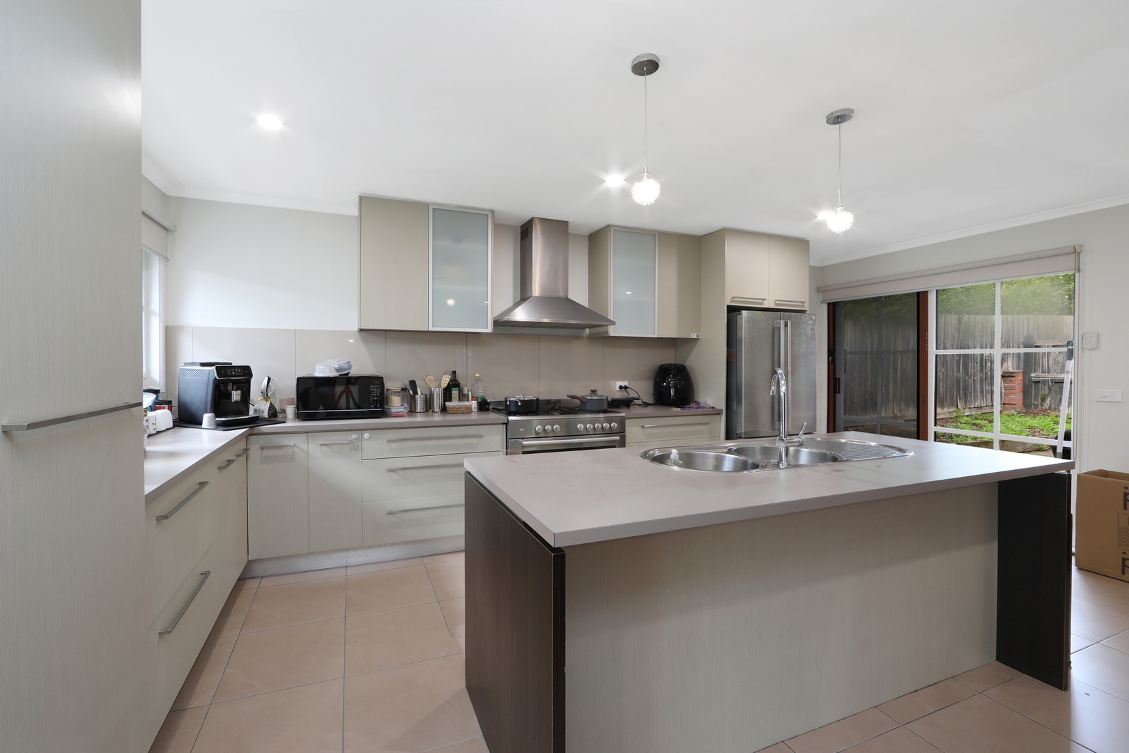68 Eildon Parade, Rowville, VIC 3178, Rowville - Thumbnail 2