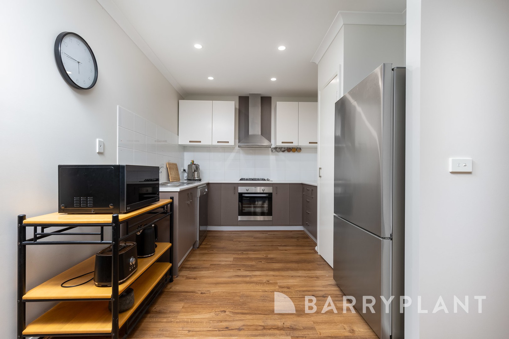 68 Featherbrook Drive, Point Cook, VIC 3030, Point Cook - Thumbnail 5