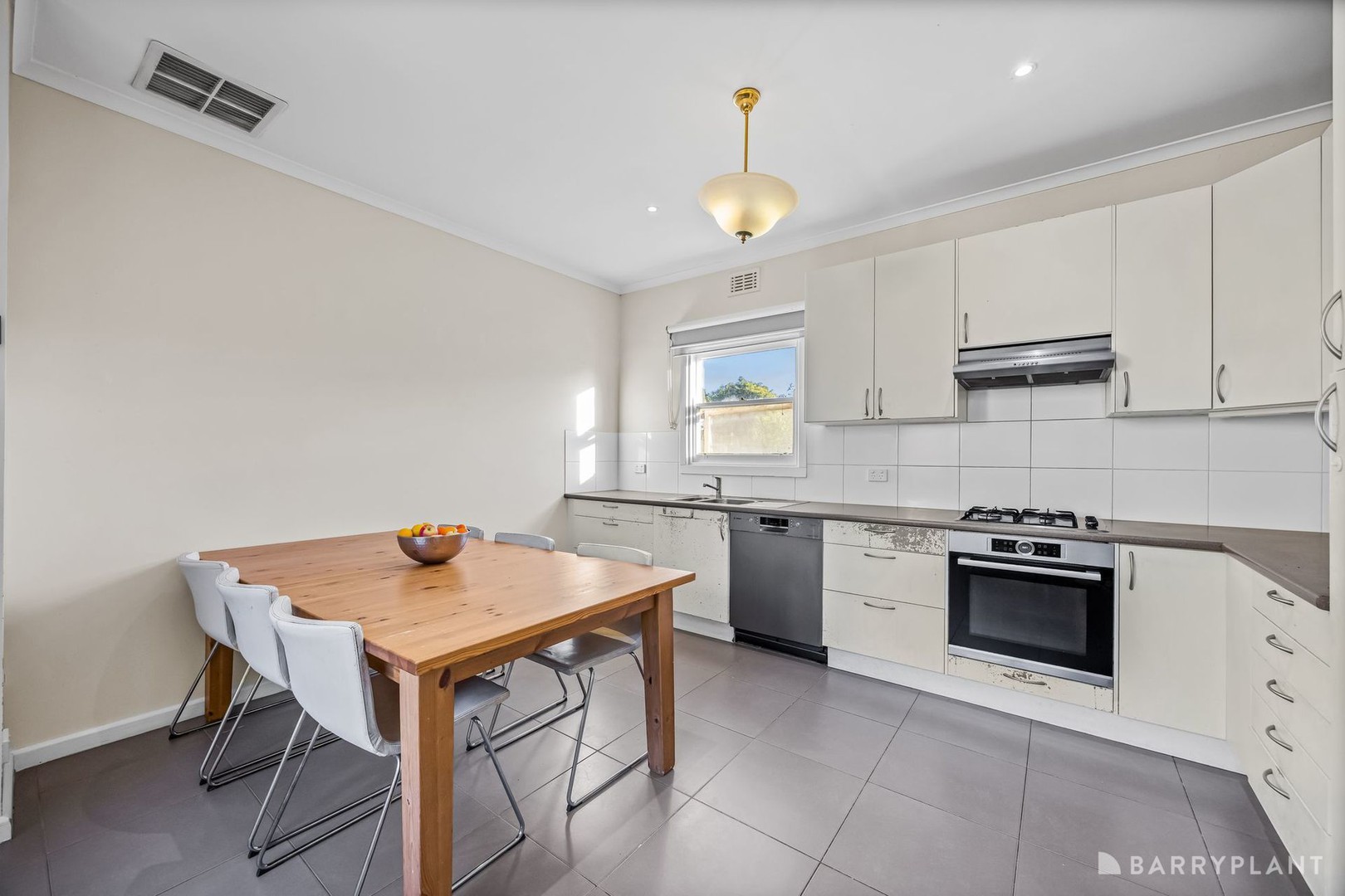68 Heathmont Road, Heathmont, VIC 3135, Heathmont - Thumbnail 4