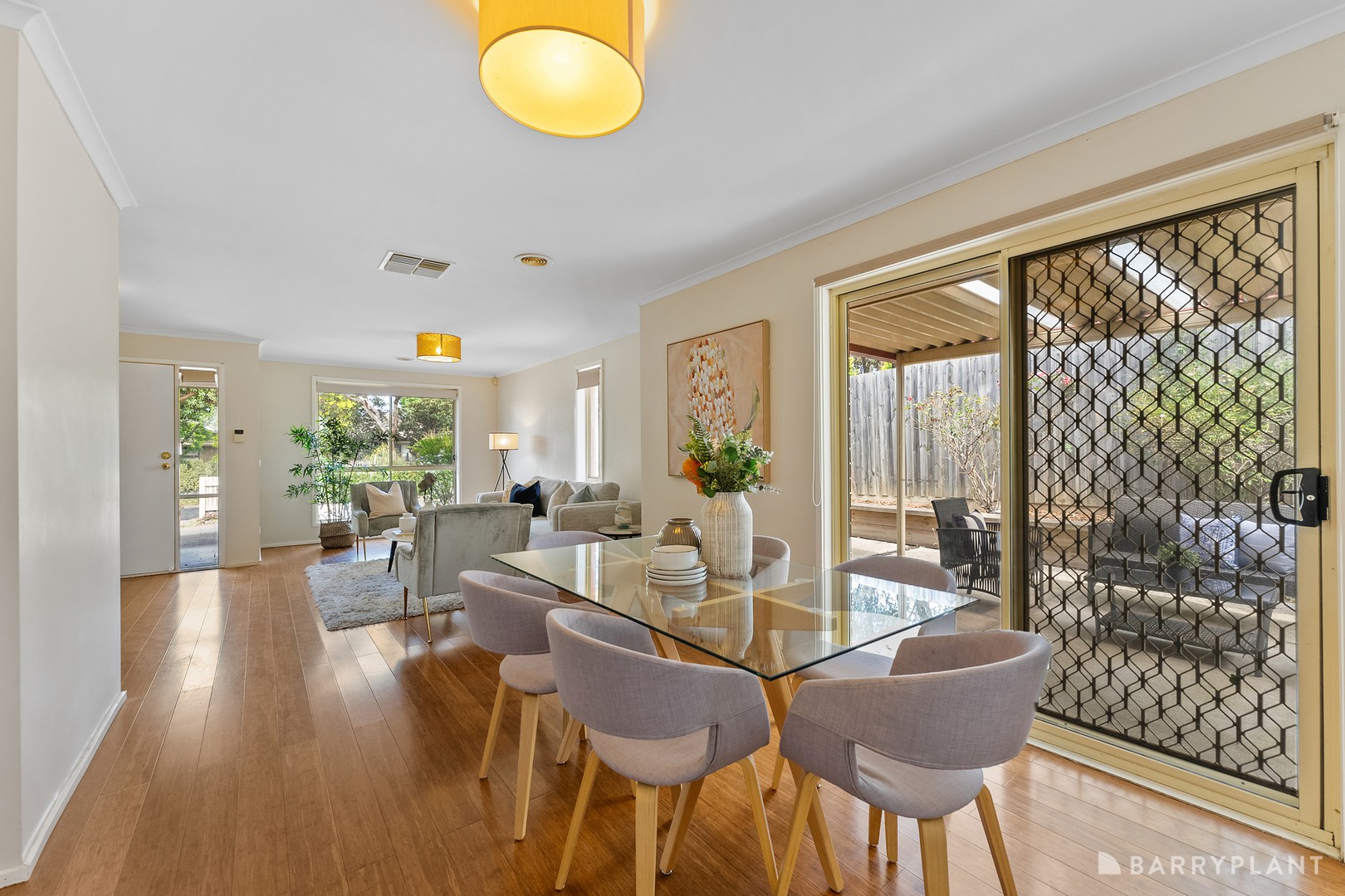 68 Koonung Road, Blackburn North, VIC 3130, Blackburn North - Thumbnail 4