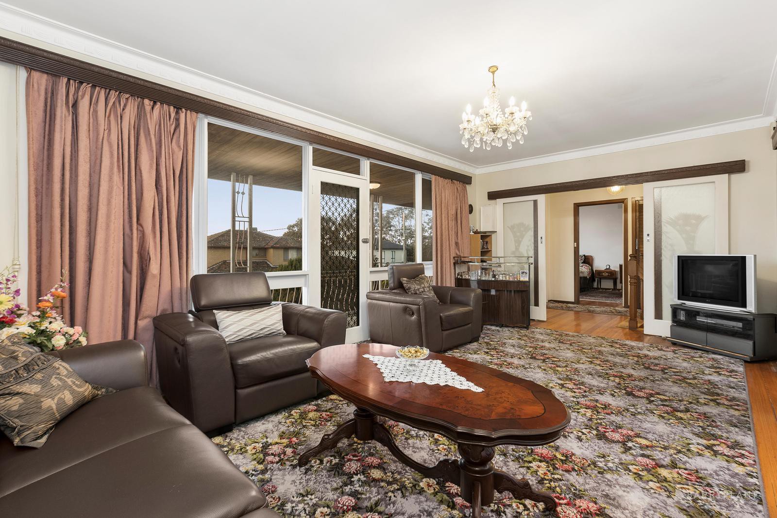 68 Latrobe Street, Bulleen, VIC 3105, Bulleen - Thumbnail 3