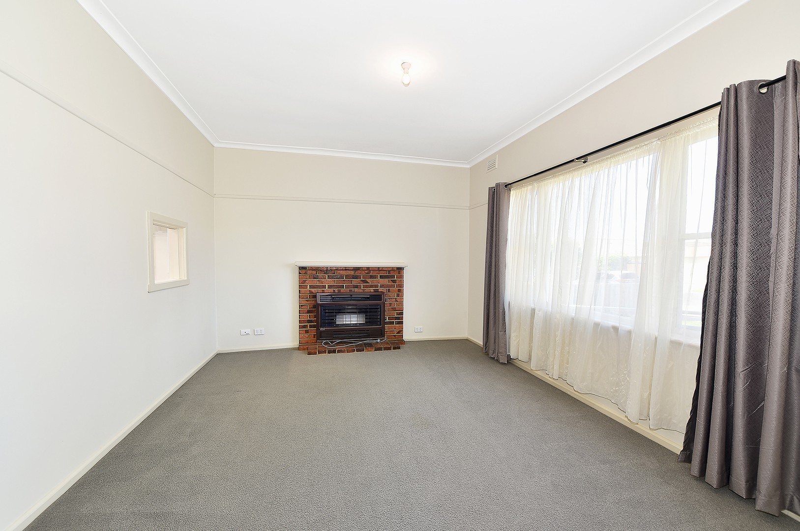 68 Macey Avenue, Avondale Heights, VIC 3034 - Thumbnail 2 - 25/05/2026