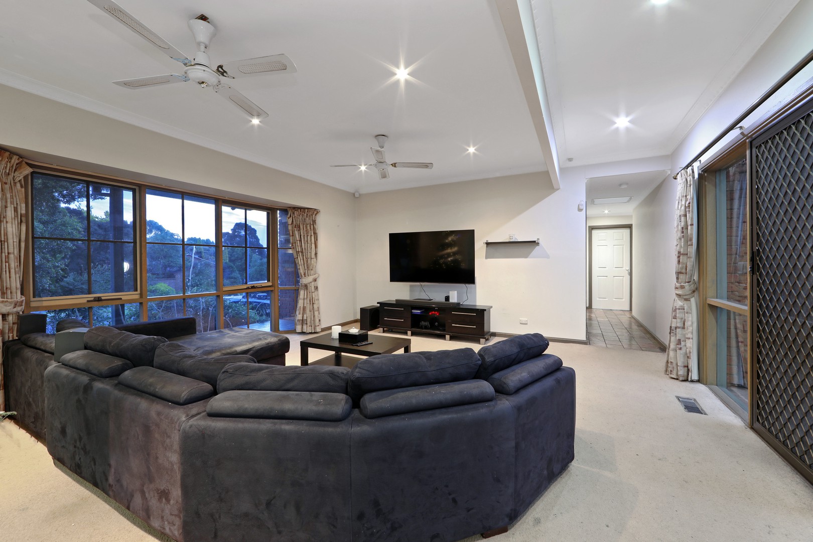 68 Timbertop Drive, Rowville, VIC 3178, Rowville - Thumbnail 4