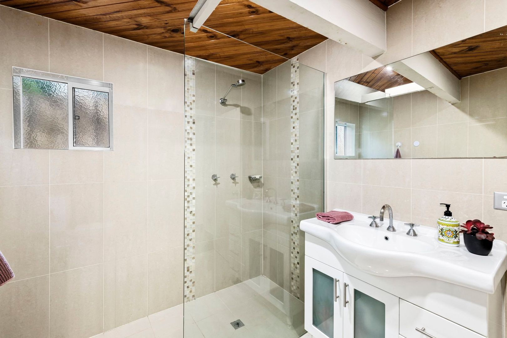 68 Willonga Street, Strathmore, VIC 3041, Strathmore - Thumbnail 6