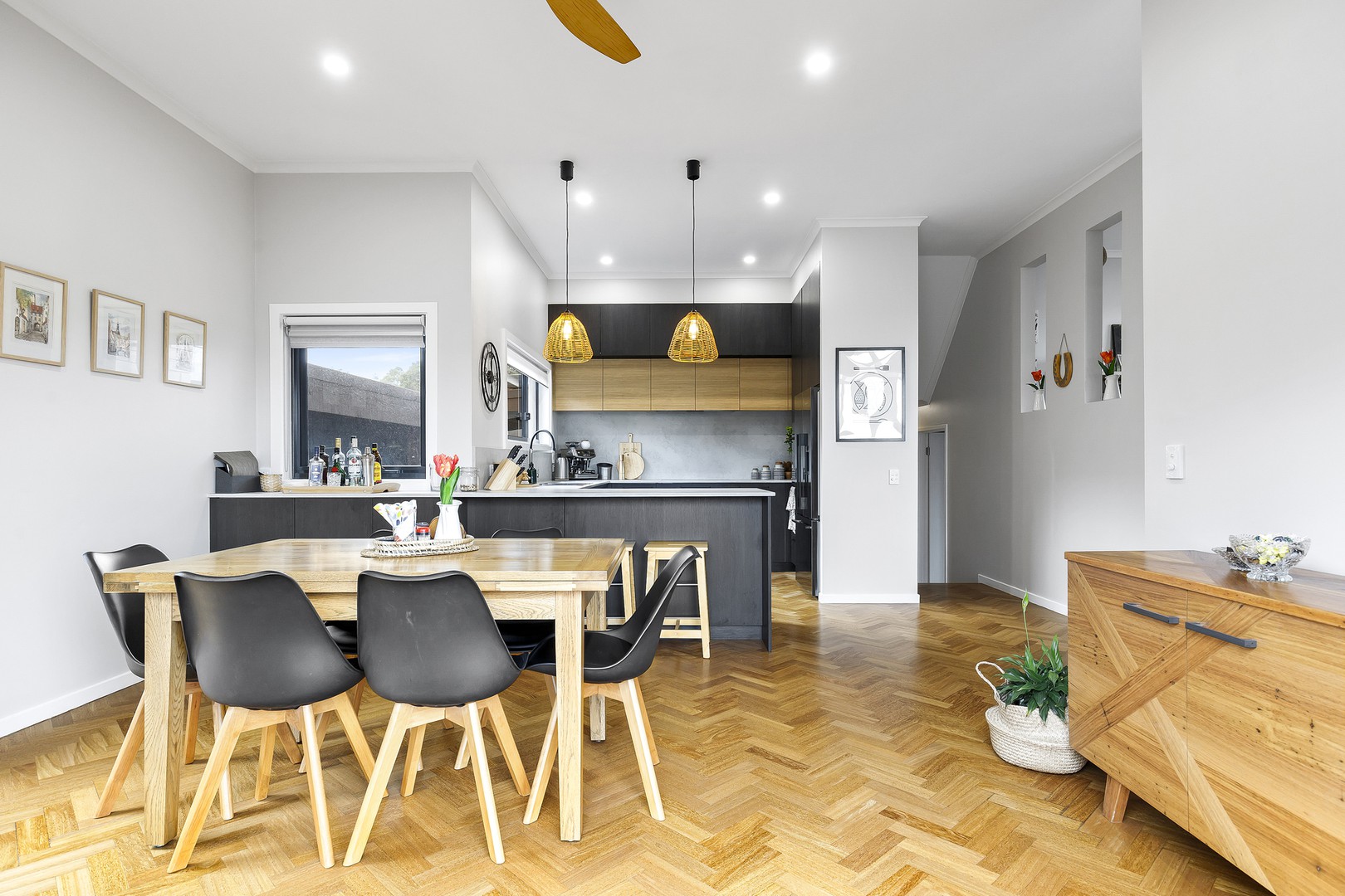 68 Willow Road, Frankston, VIC 3199, Frankston - Thumbnail 3