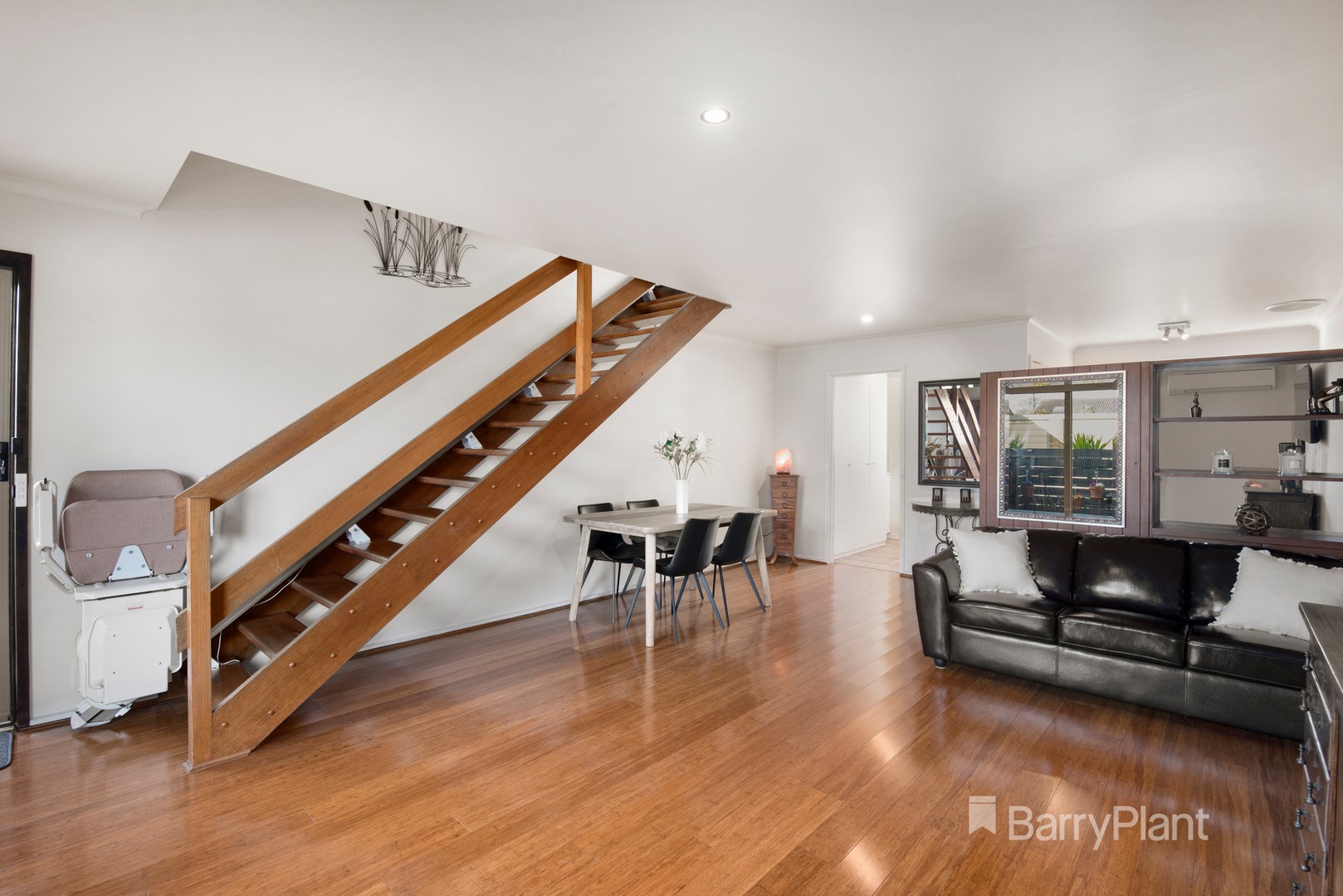 69/310 Warrigal Road, Cheltenham, VIC 3192, Cheltenham - Thumbnail 3