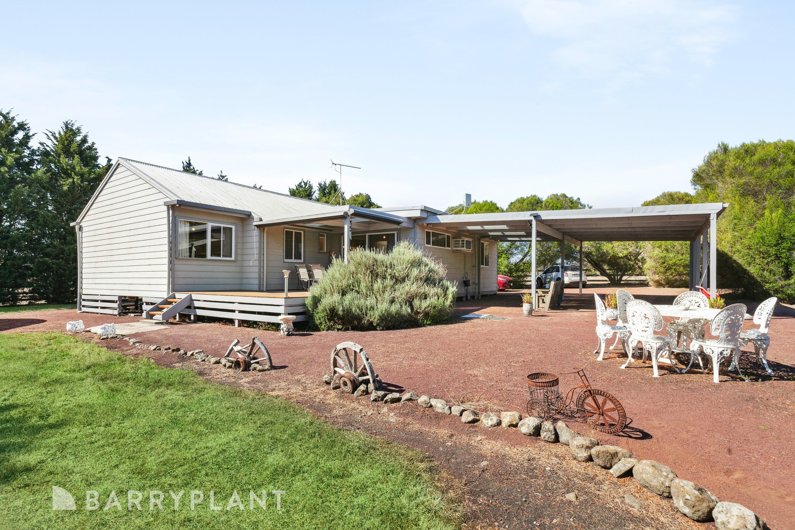 69-71 Simons Hill Road, Darraweit Guim, VIC 3756 - Thumbnail 2 - 22/04/2025