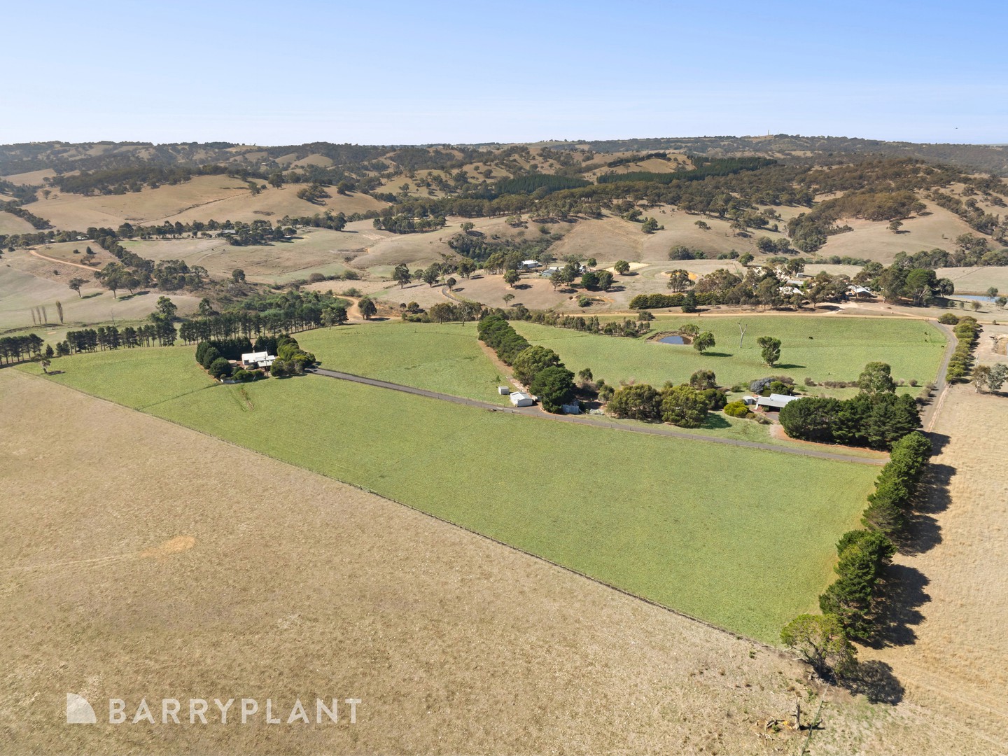 69-71 Simons Hill Road, Darraweit Guim, VIC 3756, Darraweit Guim - Thumbnail 4