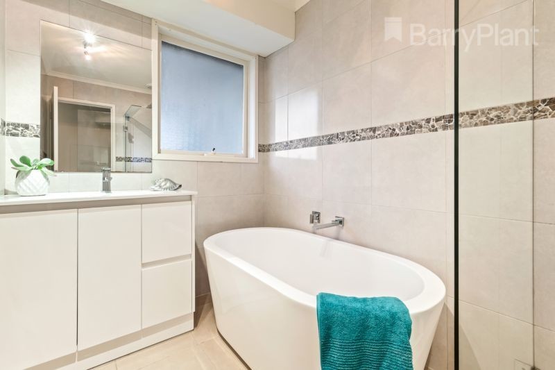 69 Blackburn Road, Mooroolbark, VIC 3138, Mooroolbark - Thumbnail 5