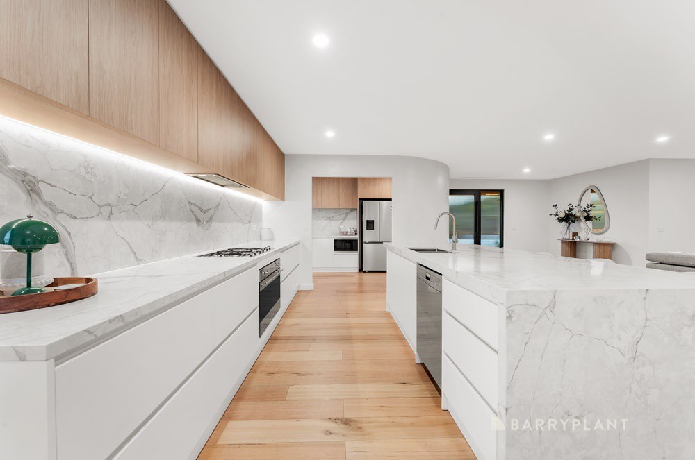 69 Chatsworth Quadrant, Templestowe Lower, VIC 3107, Templestowe Lower - Thumbnail 3