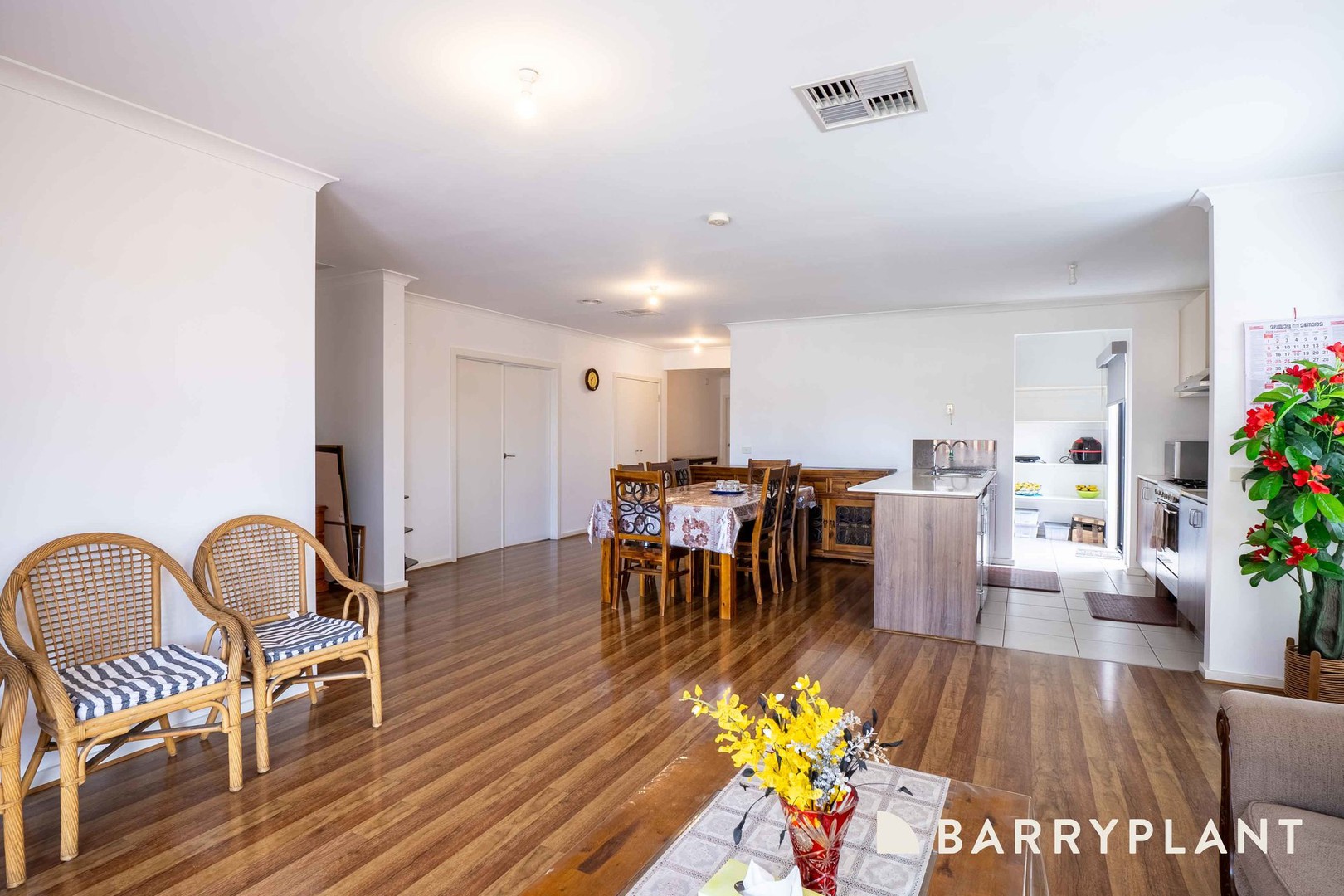 69 Cloverfield Crescent, Wollert, VIC 3750, Wollert - Thumbnail 2