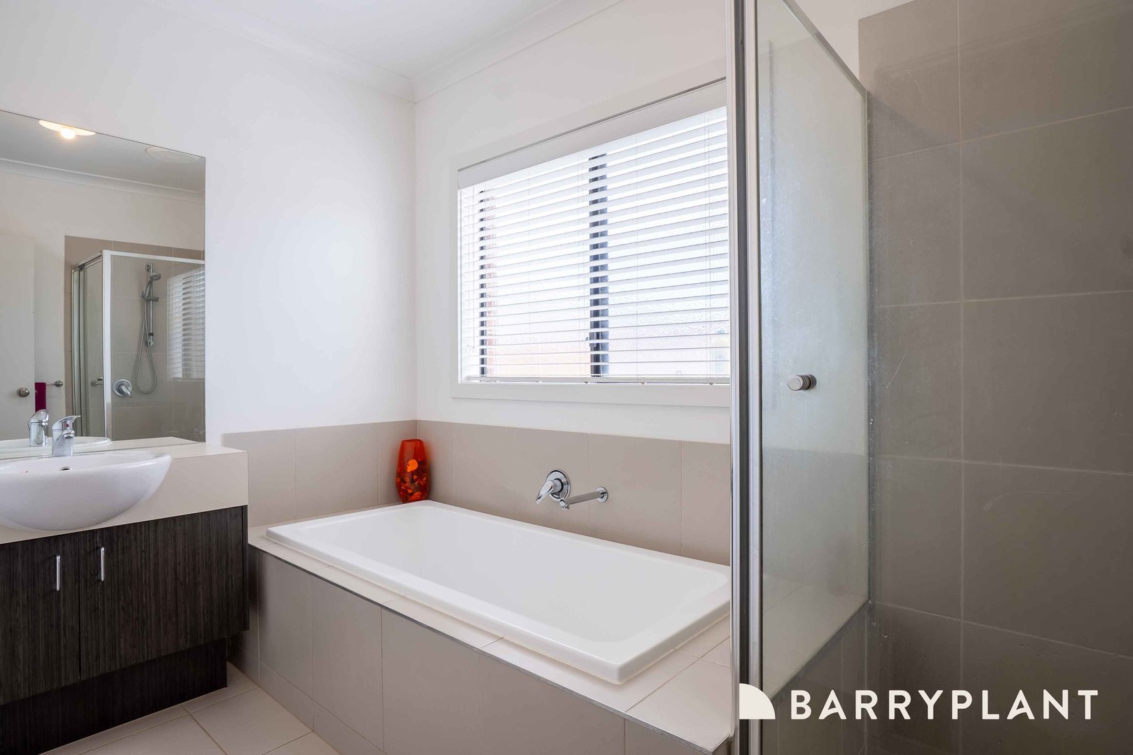 69 Cloverfield Crescent, Wollert, VIC 3750, Wollert - Thumbnail 3