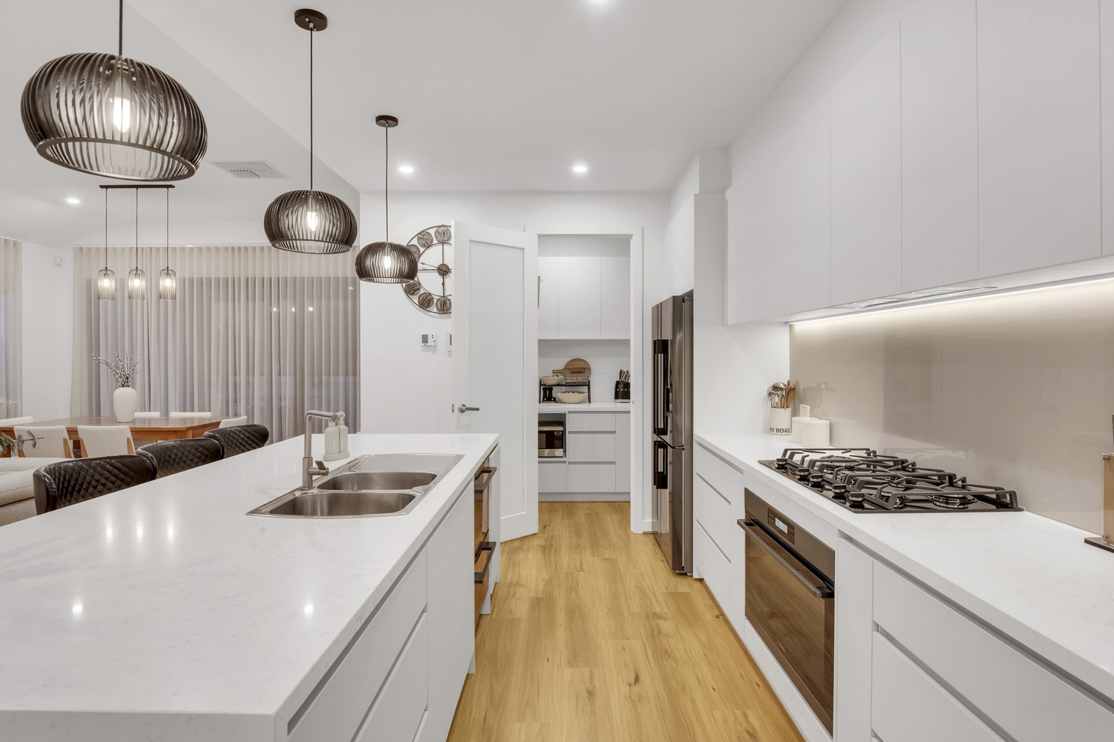 69 Distinction Avenue, Craigieburn, VIC 3064, Craigieburn - Thumbnail 4