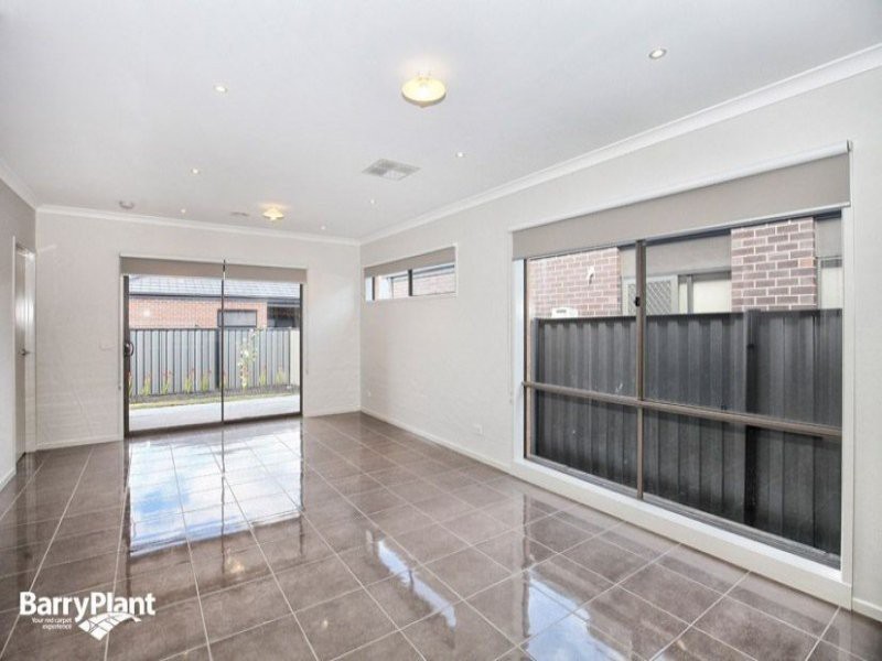 69 Evergreen Crescent, Craigieburn, VIC 3064, Craigieburn - Thumbnail 7