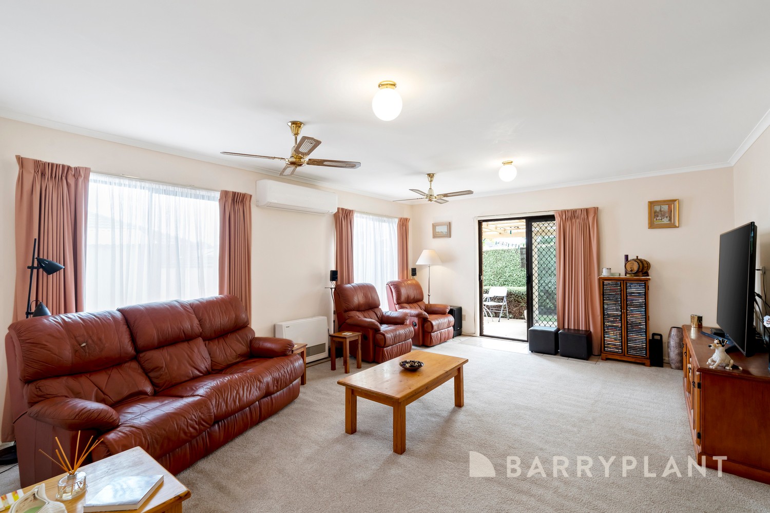 69 Fairfax Circuit, Albanvale, VIC 3021, Albanvale - Thumbnail 2