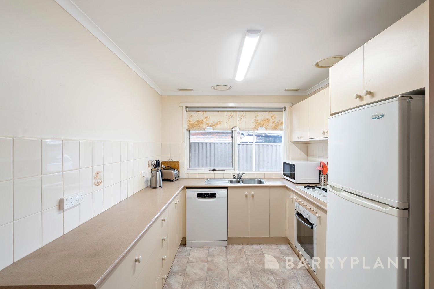 69 Fairfax Circuit, Albanvale, VIC 3021, Albanvale - Thumbnail 4