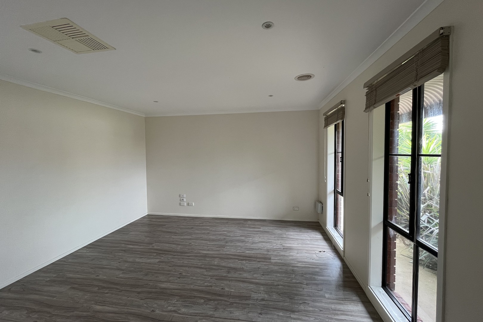 69 Flemington Crescent, Werribee, VIC 3030 - Thumbnail 2 - 13/08/2025