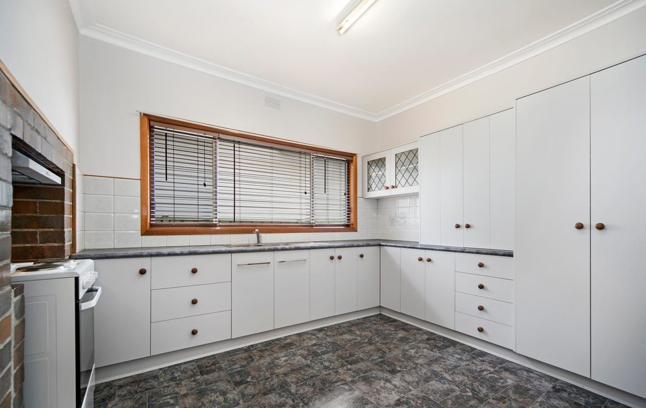 69 Hastings St, Wendouree, VIC 3355, Wendouree - Thumbnail 5