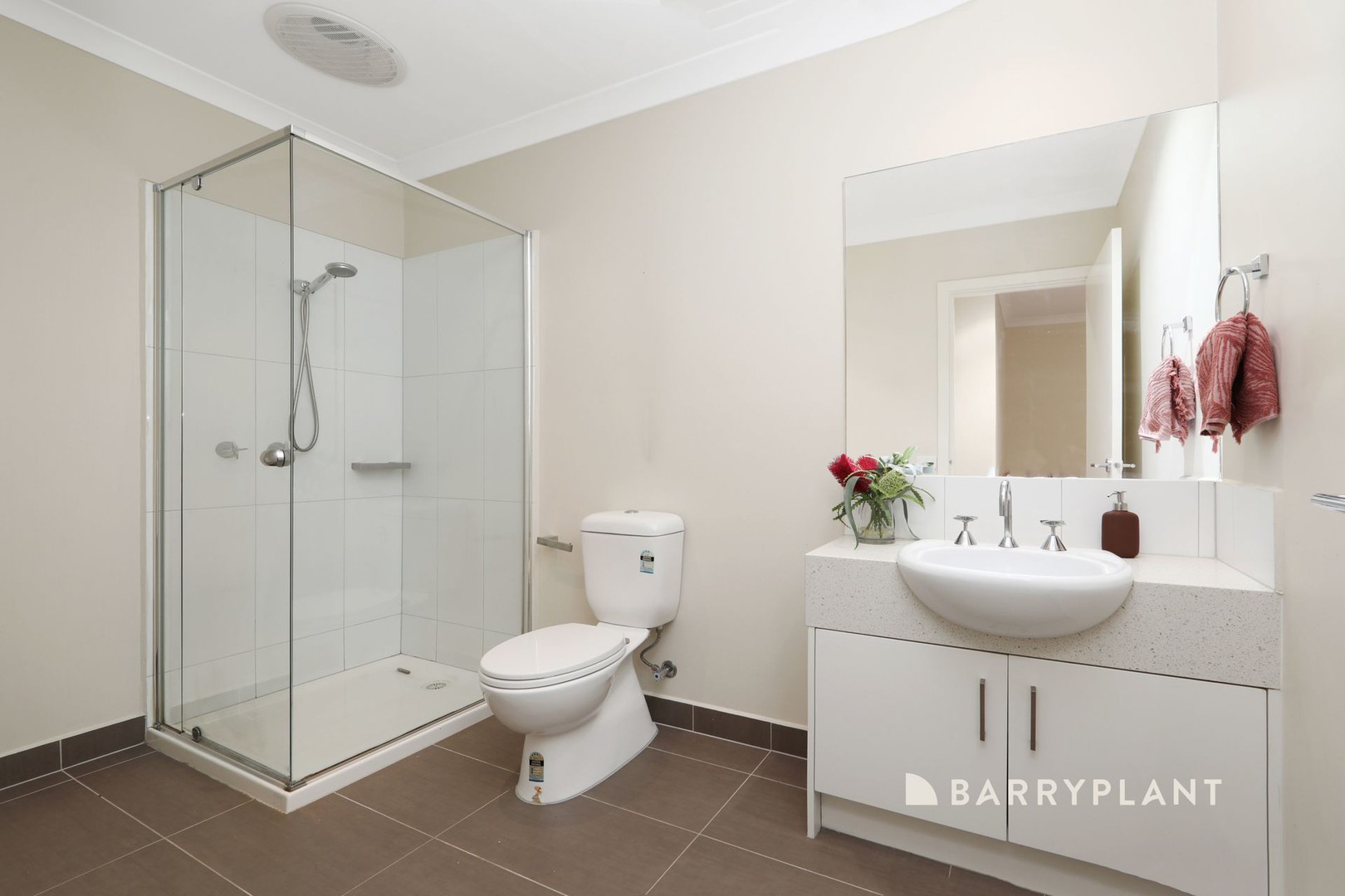 69 Lakeside Boulevard, Pakenham, VIC 3810, Pakenham - Thumbnail 8